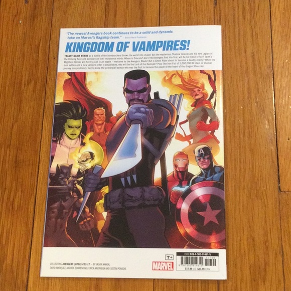 Marvel Graphic-Novel Book Bundle - Picture 12 of 16